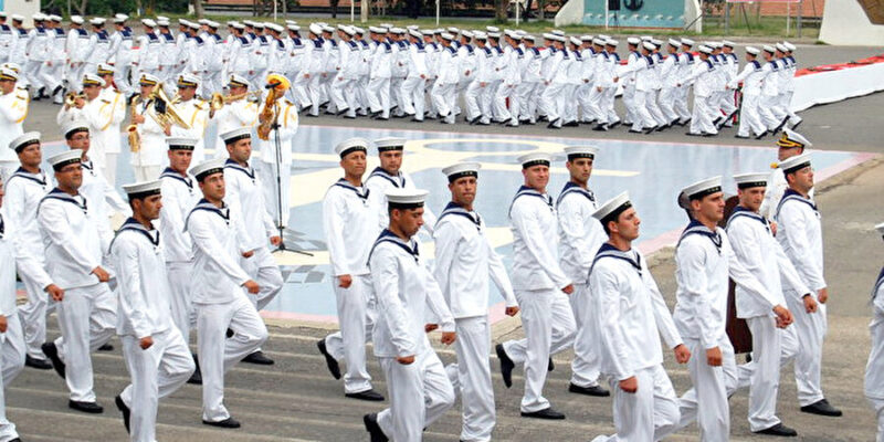 İzmir Deniz Er Eğitim Merkezi Komutanlığı'nda Bedelli Askerlik